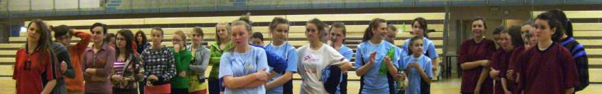 Dru�yny na zbi�rce.