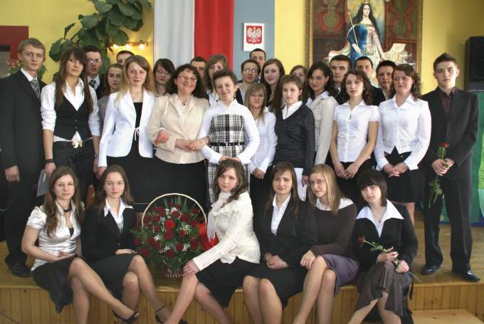 Absolwenci 2008 LO - III C